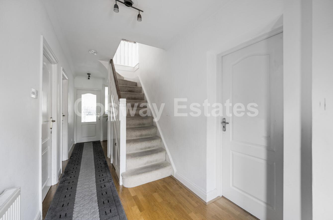 Worcester Crescent, Mill Hill, NW7, Mill Hill